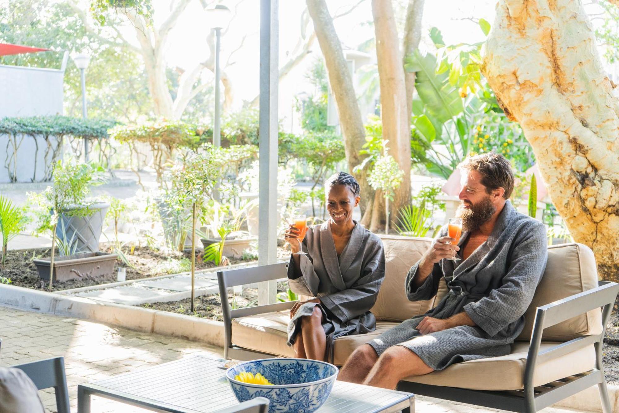 Indaba Lodge Hotel リチャーズ・ベイ エクステリア 写真