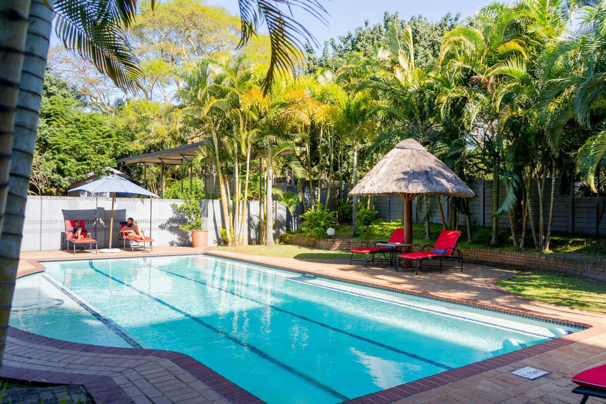 Indaba Lodge Hotel リチャーズ・ベイ エクステリア 写真